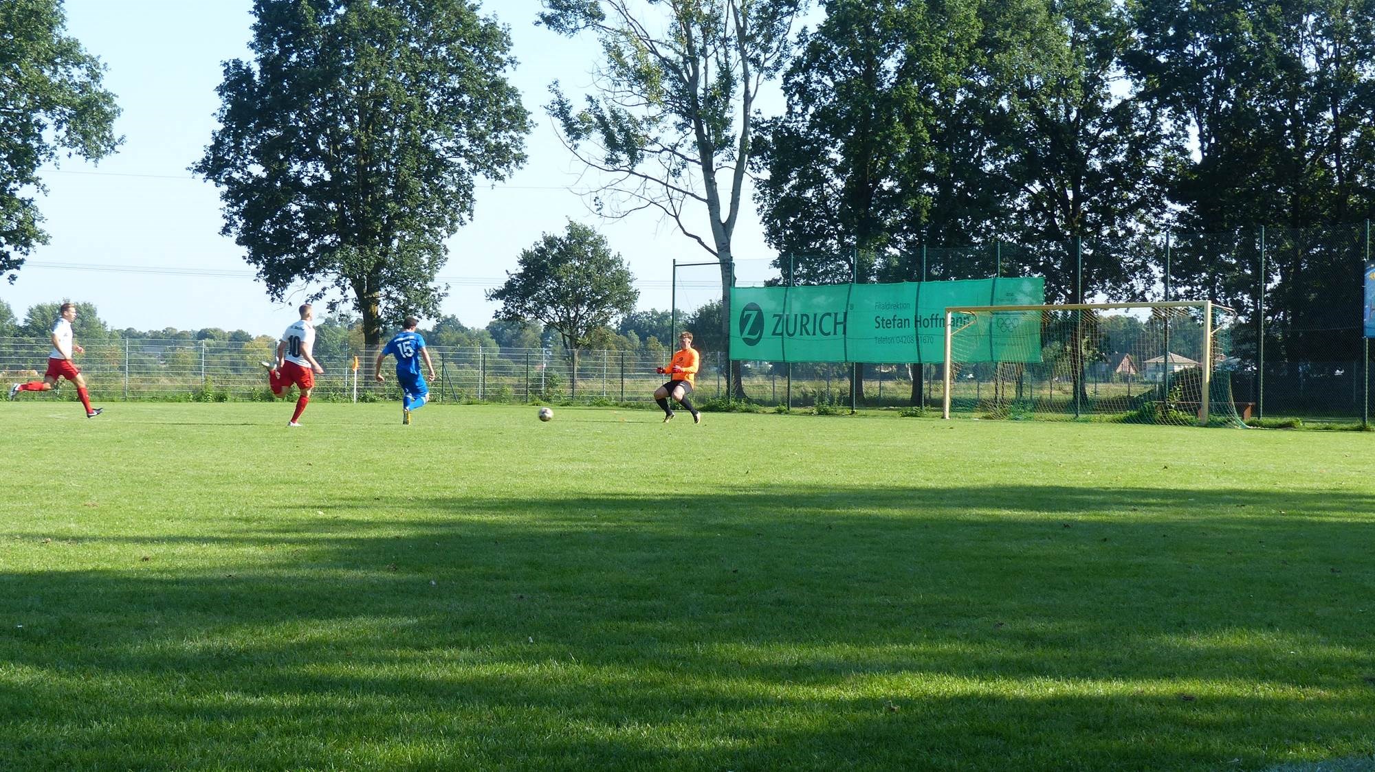 Spieltagsposter: Duell zweier Traditionsvereine