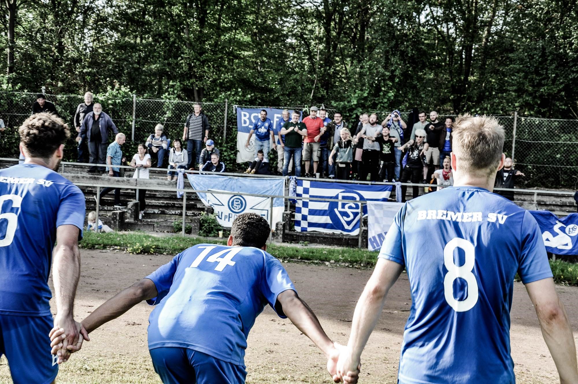 Spieltagsposter: Tabellenspitze verteidigen