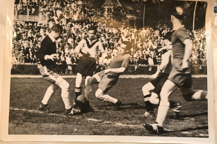 Bremer SV - Borussia Dortmund im Weserstadion  